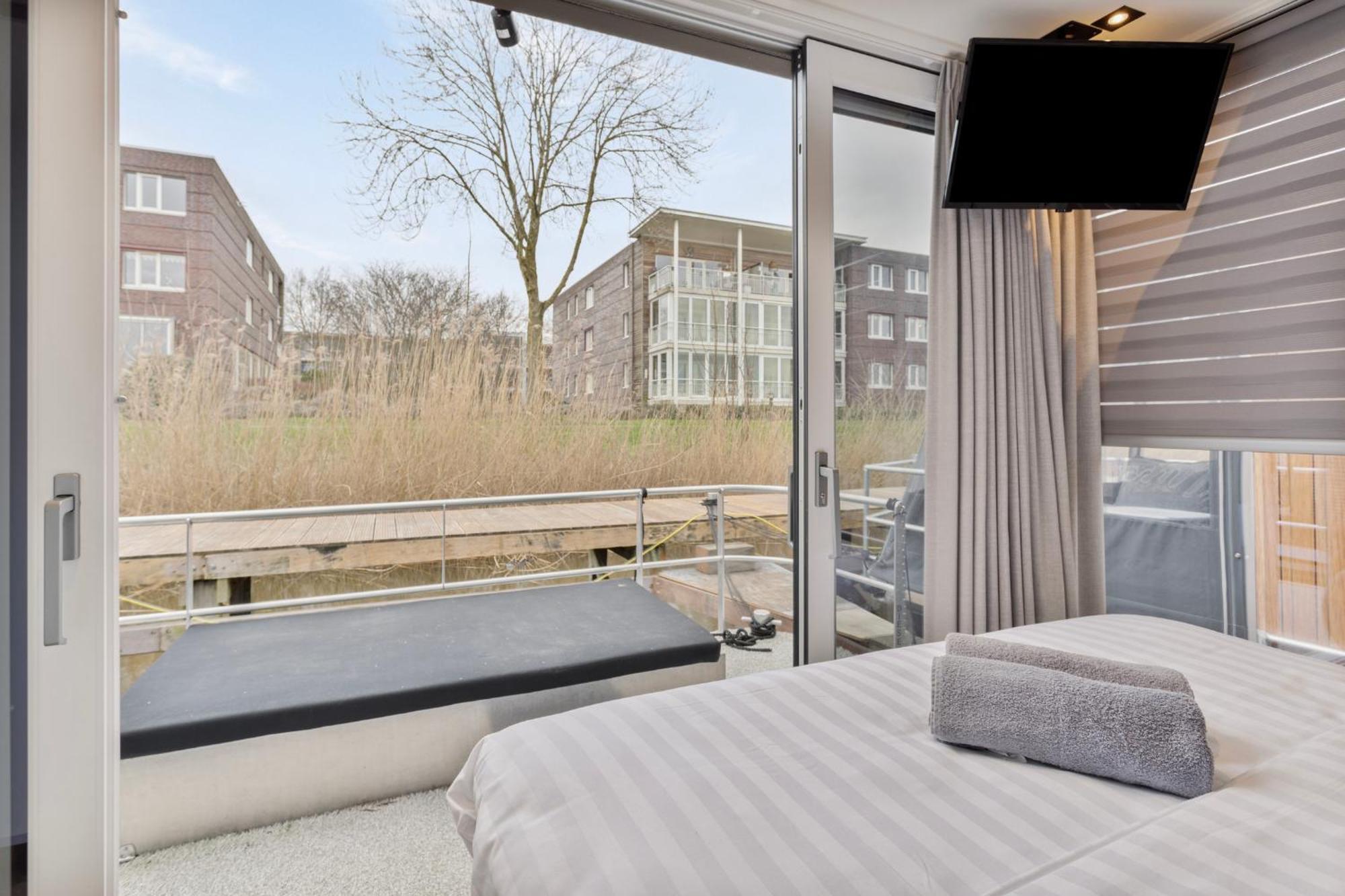 Luxurious Waterloft Near Beach And Centre By Weltevreden Experience Zeewolde Buitenkant foto
