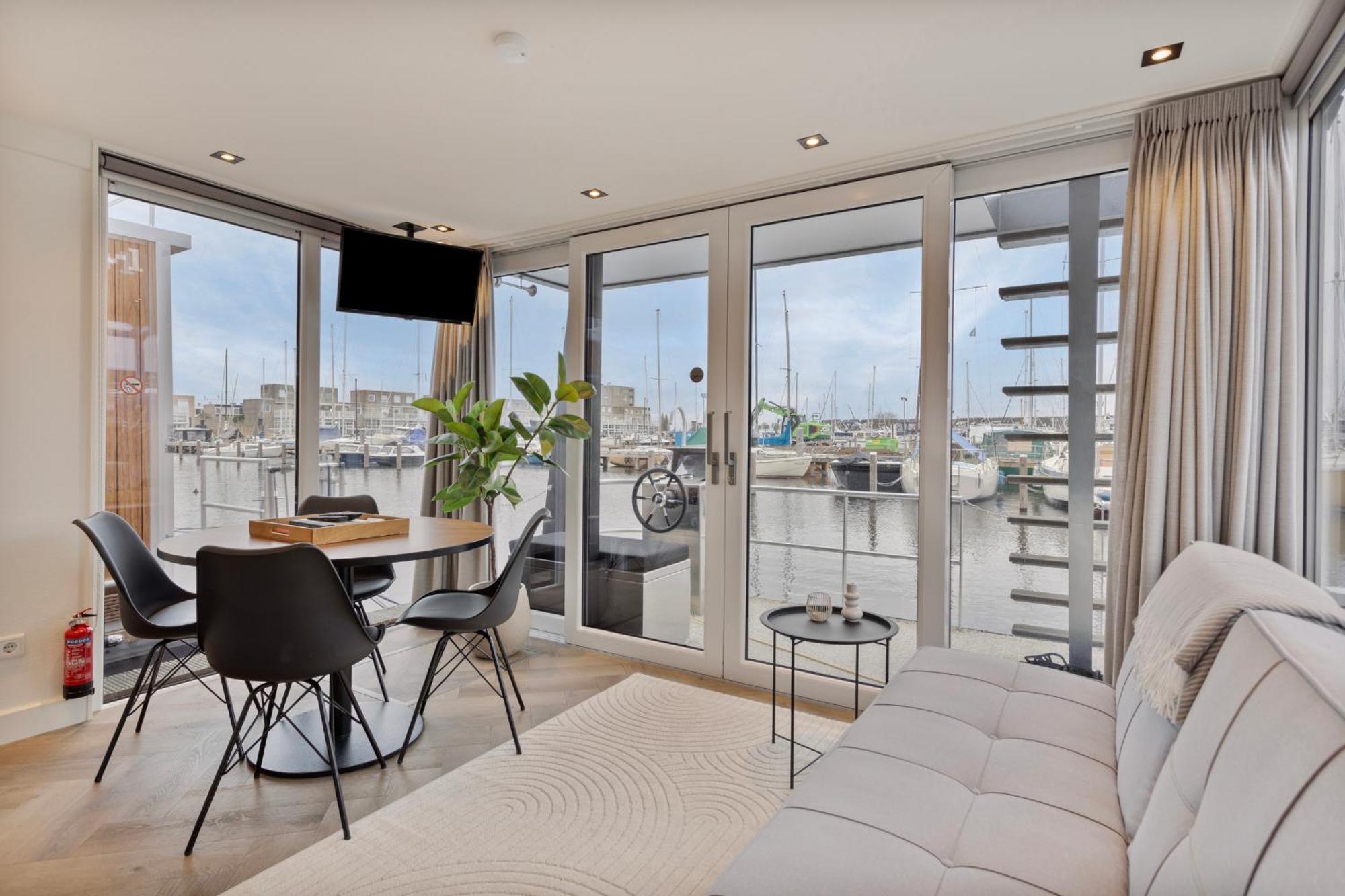 Luxurious Waterloft Near Beach And Centre By Weltevreden Experience Zeewolde Buitenkant foto