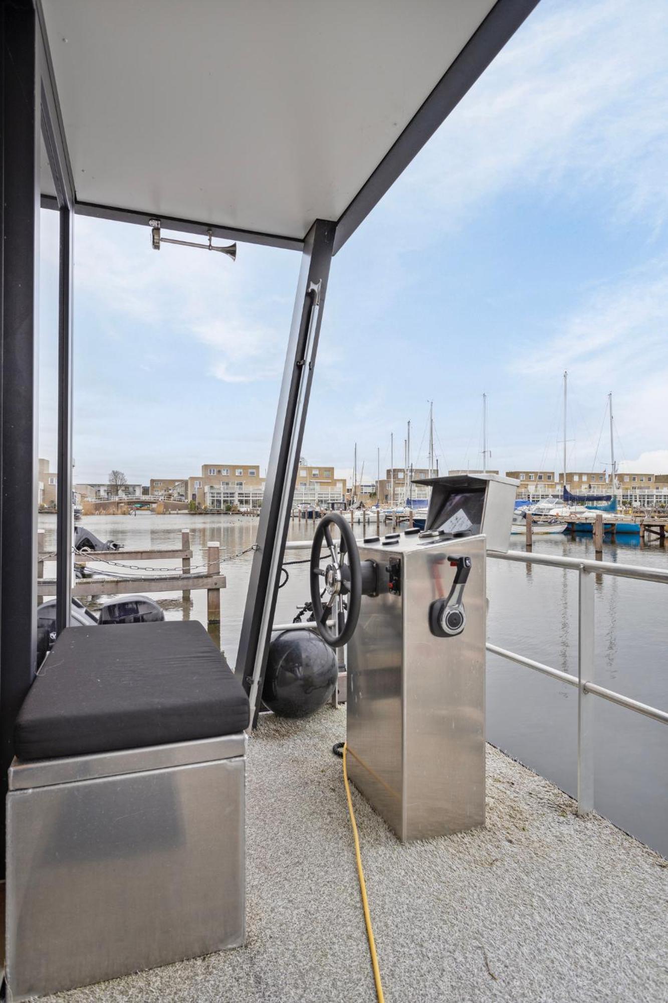 Luxurious Waterloft Near Beach And Centre By Weltevreden Experience Zeewolde Buitenkant foto