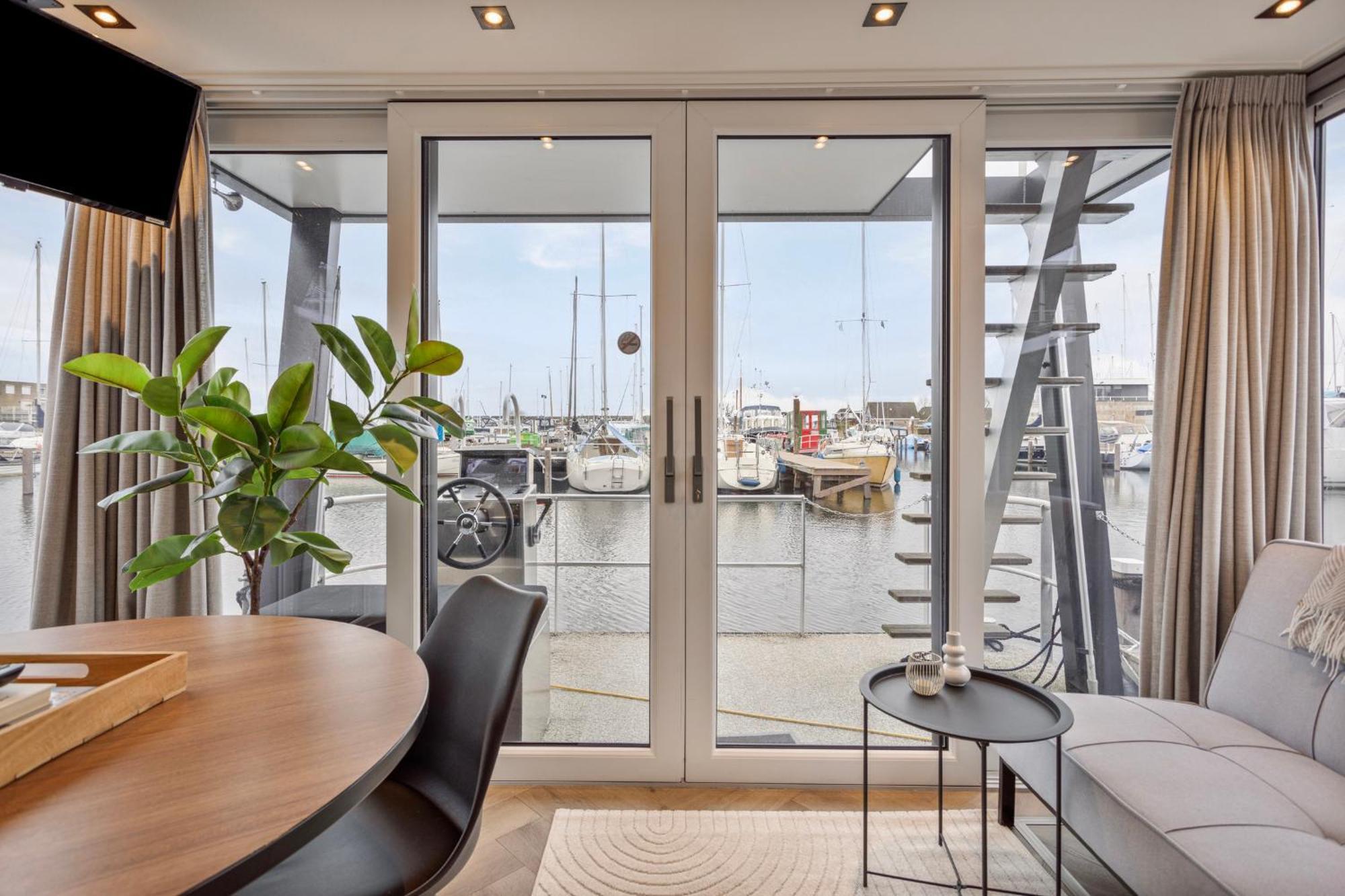 Luxurious Waterloft Near Beach And Centre By Weltevreden Experience Zeewolde Buitenkant foto
