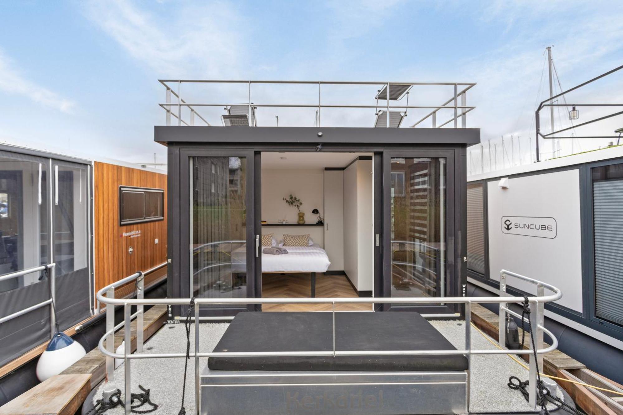 Luxurious Waterloft Near Beach And Centre By Weltevreden Experience Zeewolde Buitenkant foto