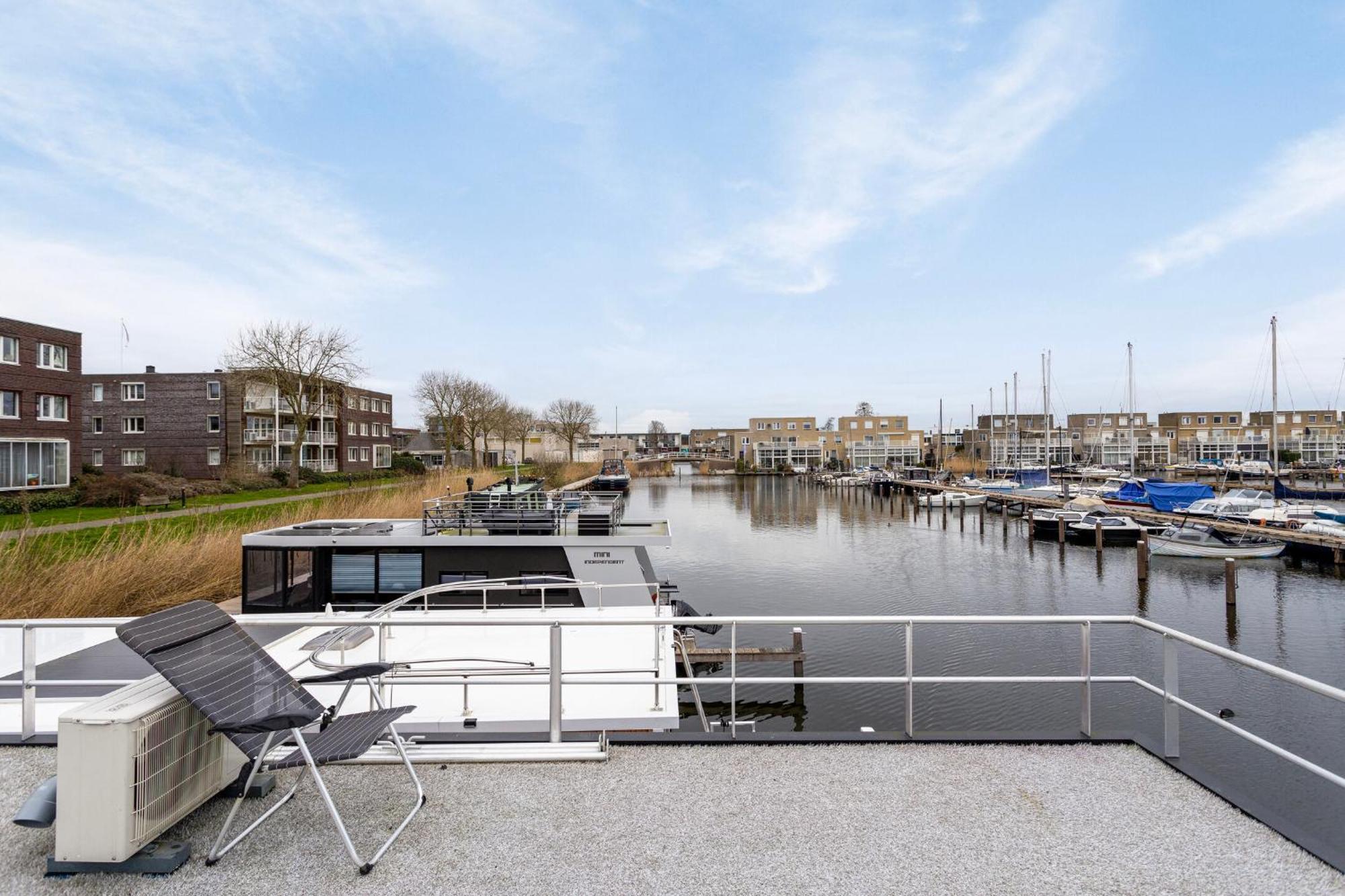 Luxurious Waterloft Near Beach And Centre By Weltevreden Experience Zeewolde Buitenkant foto