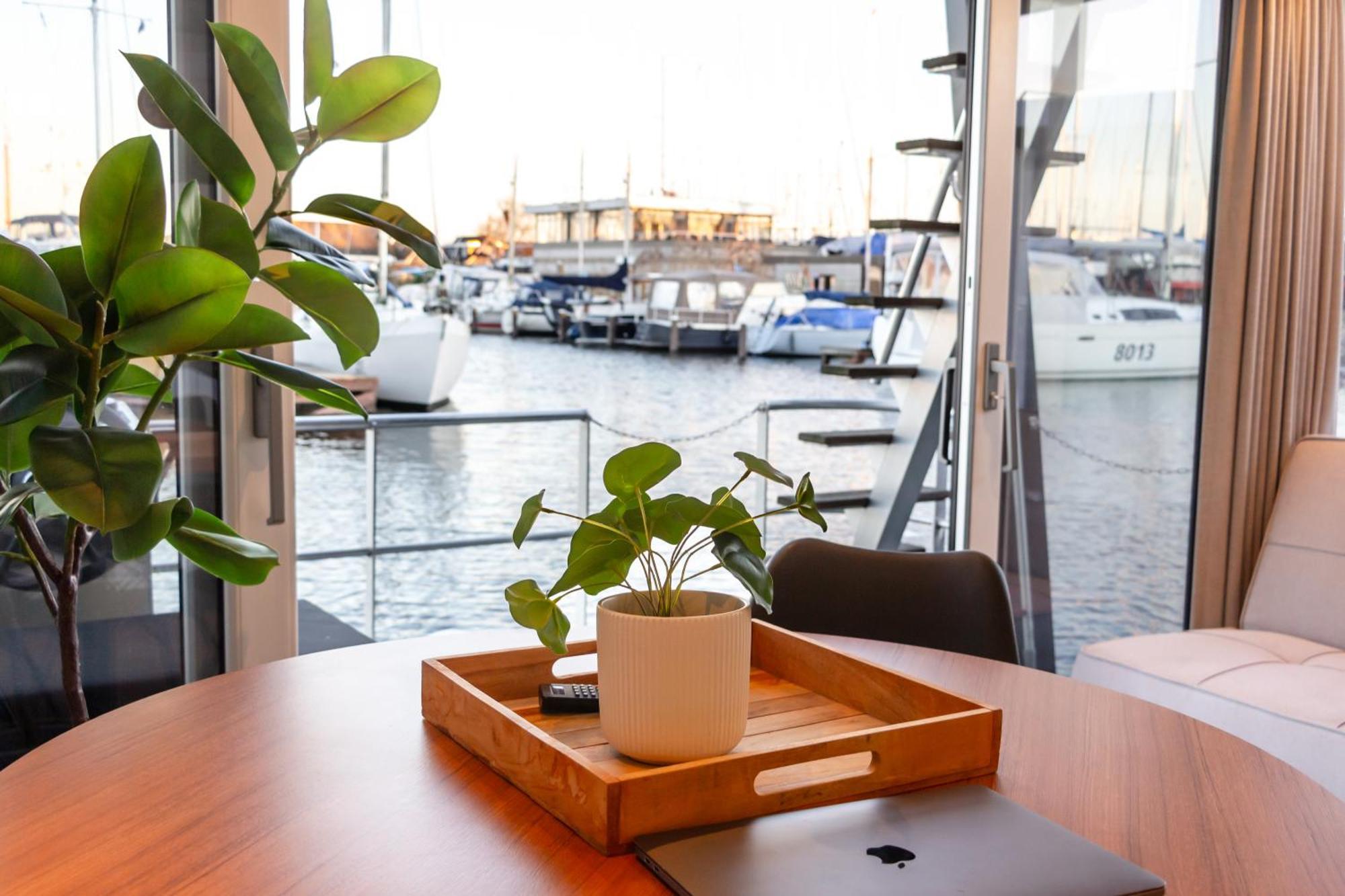 Luxurious Waterloft Near Beach And Centre By Weltevreden Experience Zeewolde Buitenkant foto